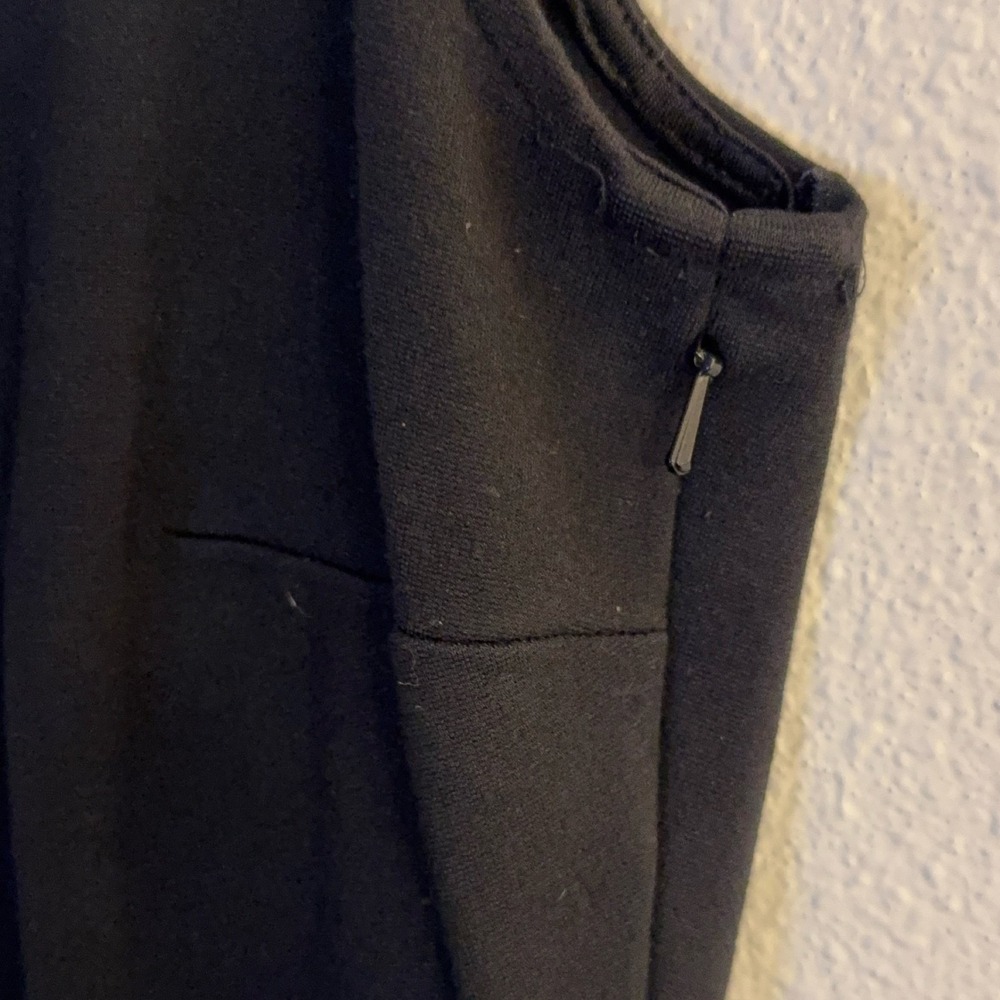 Lands End Women's Black A-Line‎ Sleeveless Viscose Knit Dress Size 4 - Picture 3 of 11